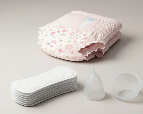 Period underwear vs pads and other feminine hygiene products comparison